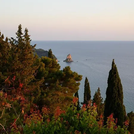 Nisos Sunset Agios Gordios Агиос-Гордиос